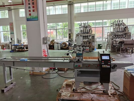 4KW OPP Horizontal Flow Wrap Packing Machine Pack Chives Servo Control